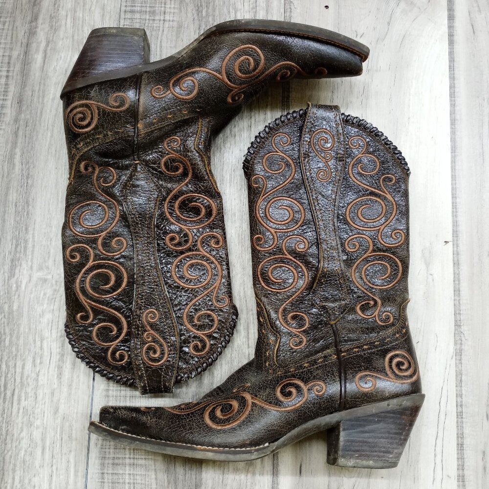 Ariat Dark Brown Leather Heeled Western Boots with Tan Stitching
